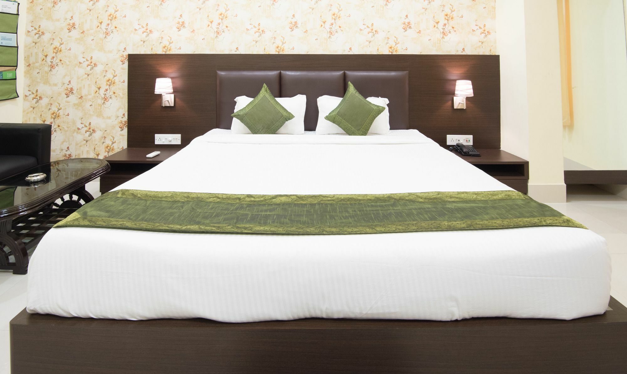 Treebo King'S Court Chandrasekharpur Bhubaneswar Exterior foto