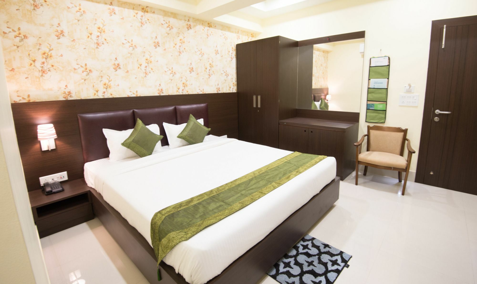 Treebo King'S Court Chandrasekharpur Bhubaneswar Exterior foto